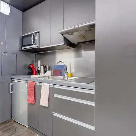 82 - Le Lokup - Wifi - Proche Tram * Реймс